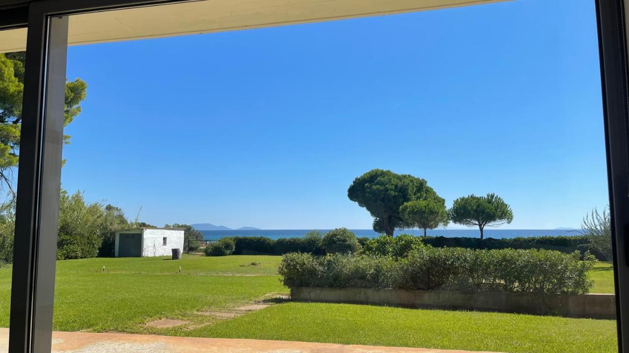 Beachfront Villa Hoopoe Schinias, Marathon Exteriör bild